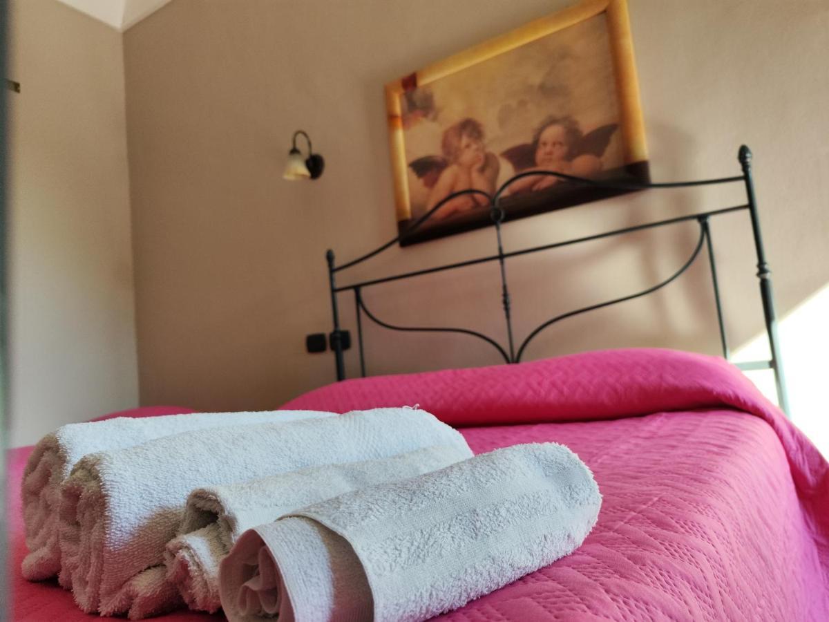 Le Grotte Bed & Breakfast Riposto Bagian luar foto