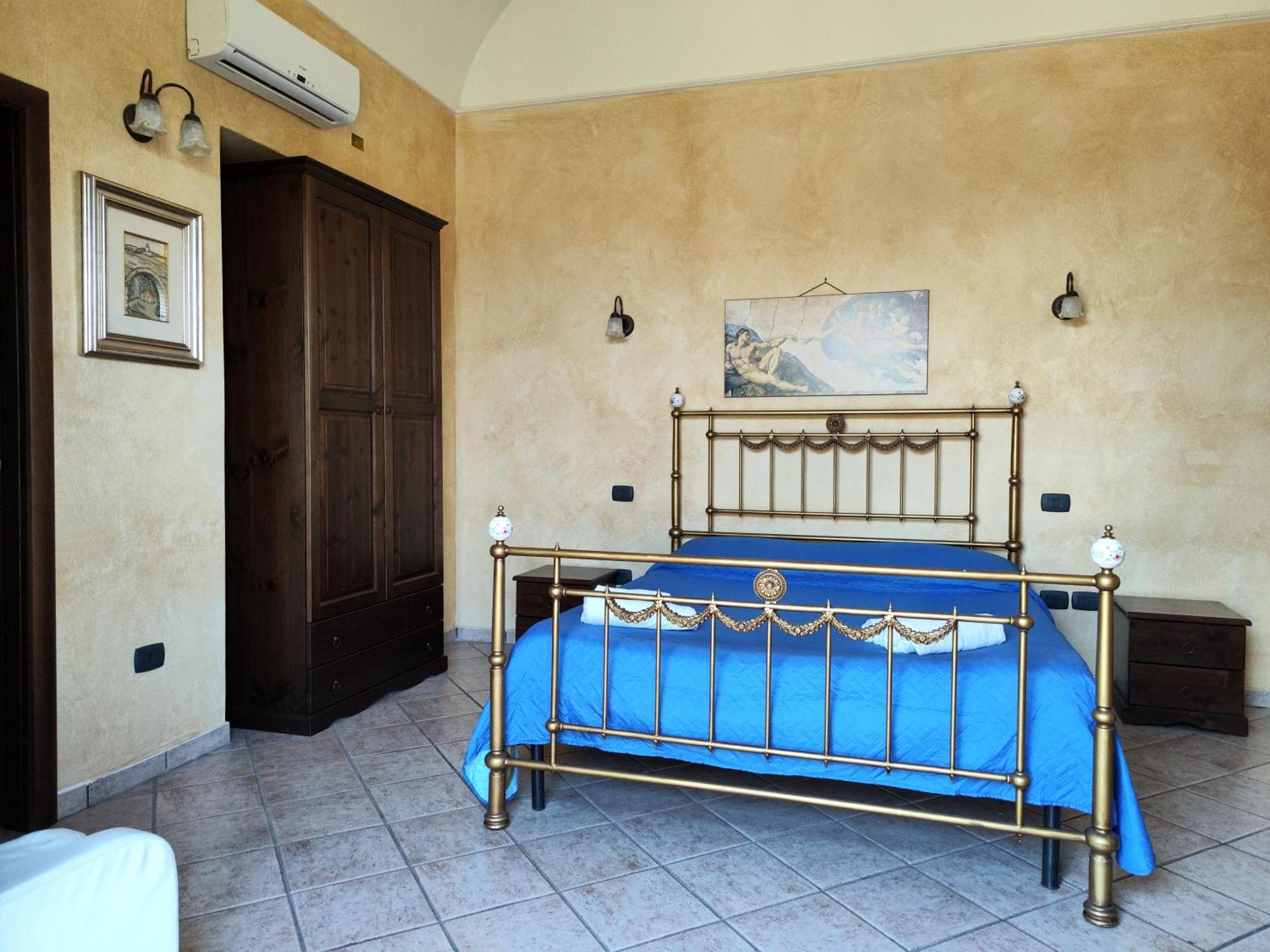 Le Grotte Bed & Breakfast Riposto Bagian luar foto